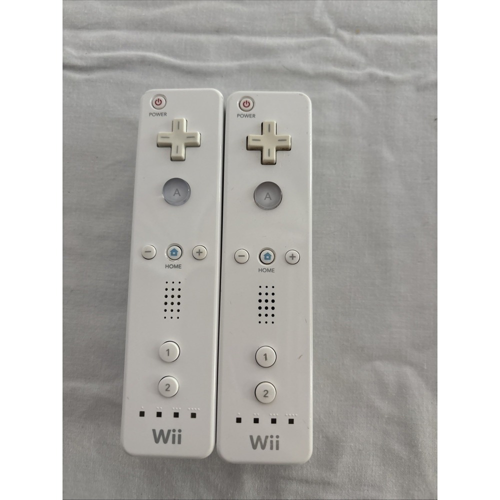 Official Nintendo Wii Remote Controller RVL-003 White Lot of 2 Power Tested
